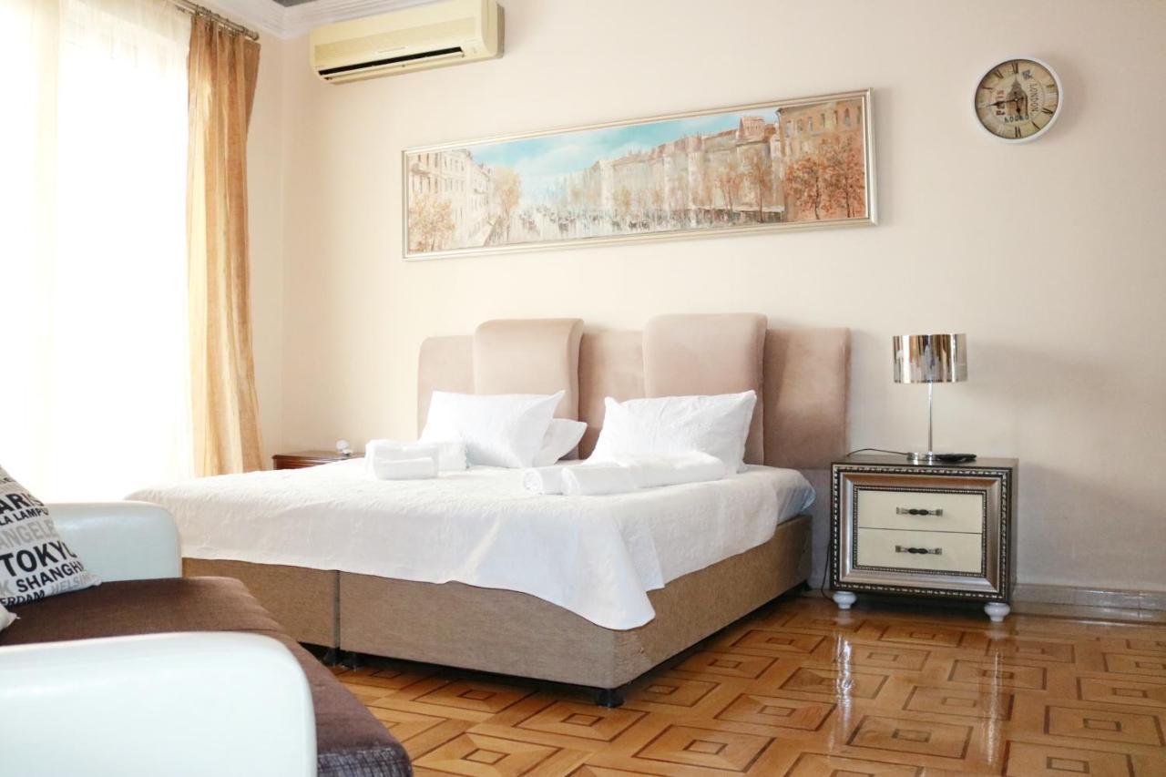 Luxors Garden Batumi Exterior photo
