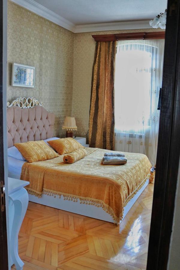 Luxors Garden Batumi Exterior photo