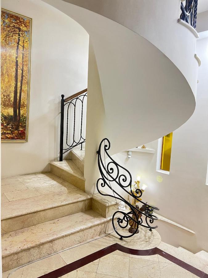 Luxors Garden Batumi Exterior photo